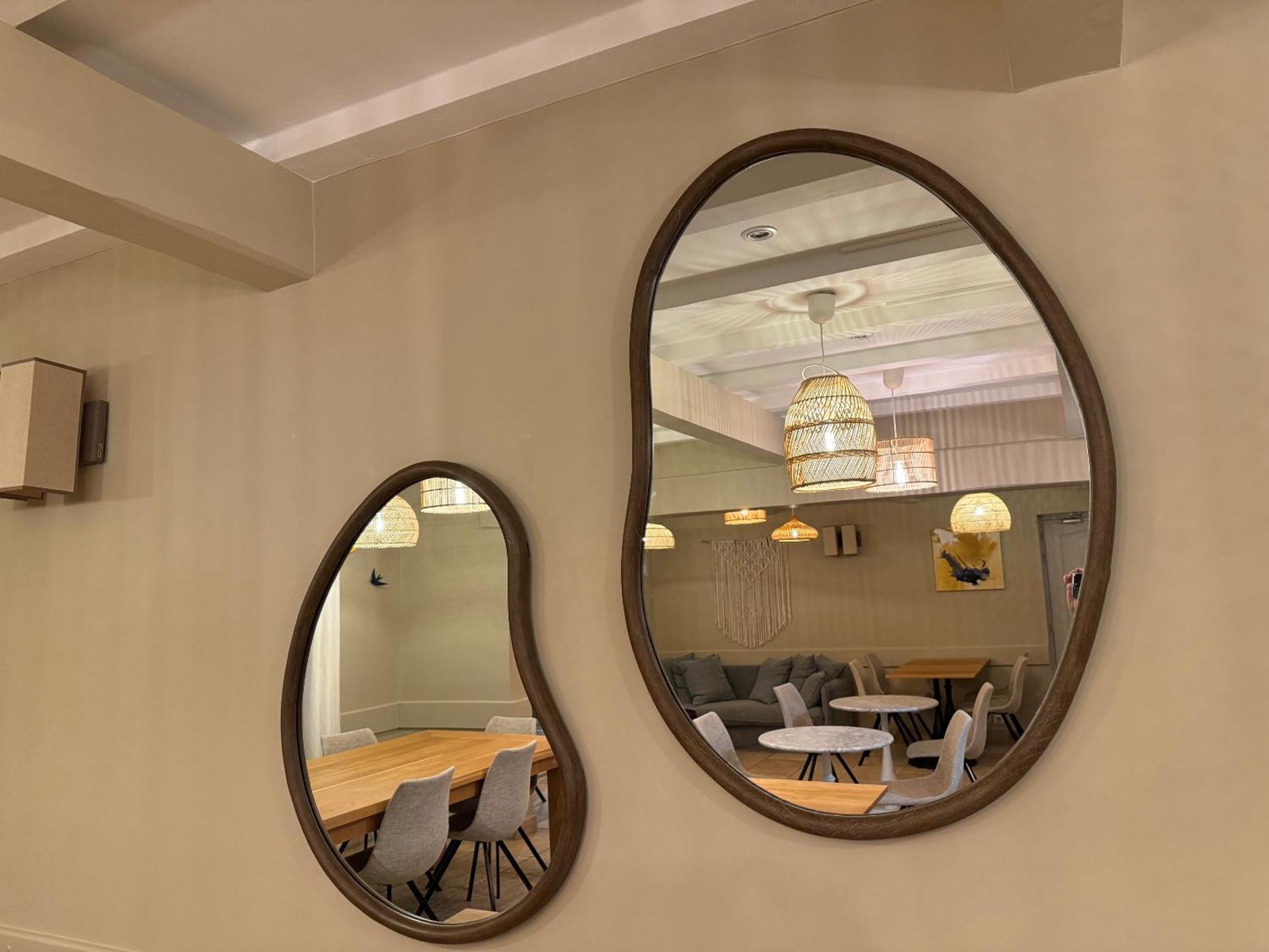 מנוסק Hotel Le Pre Saint Michel מראה חיצוני תמונה